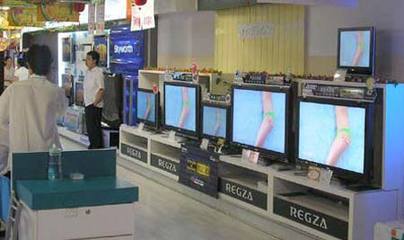 電子商務浪潮與通訊設備銷售 2011年家電市場渠道混戰的催化劑